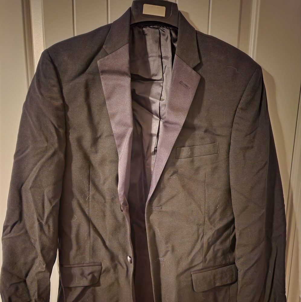 Mens Kenneth Cole Medium Regular Tuxedo Jacket in Black